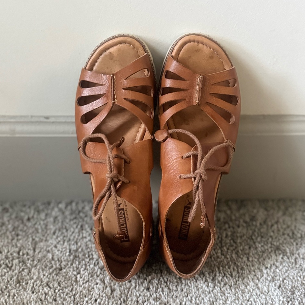 Pikolinos Marazul Tan Leather Sandals with Woven Design